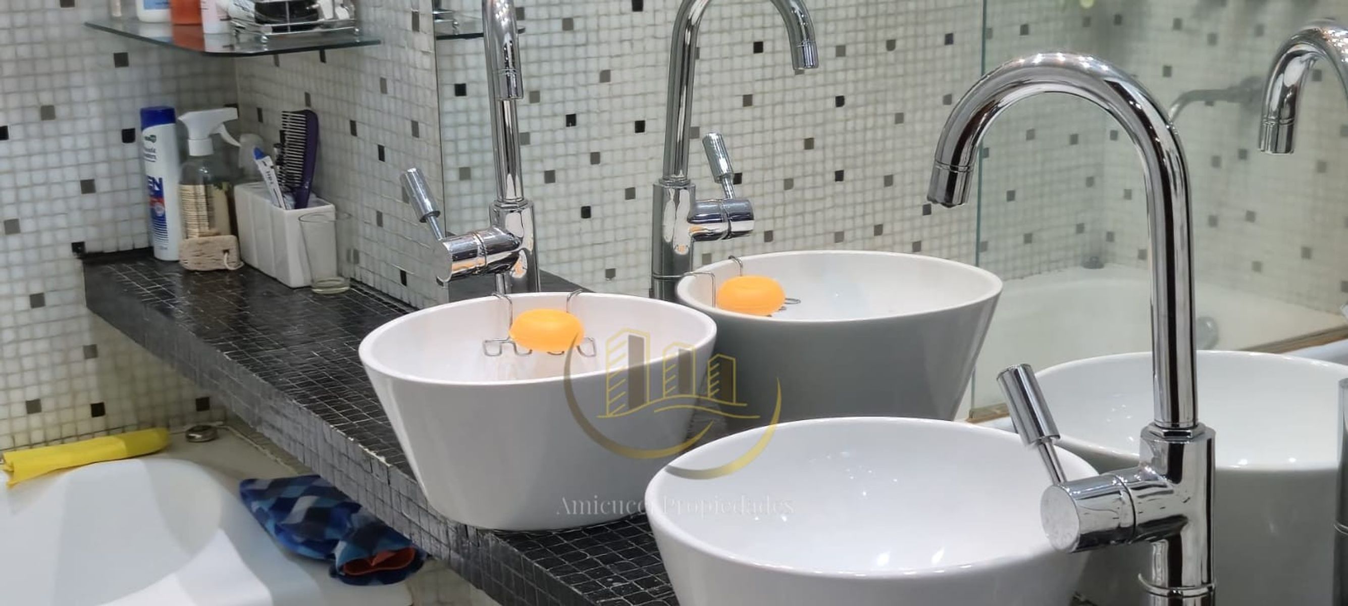 Casa En Venta En Villa Ballester Con Pileta Y Jardín — foto 10