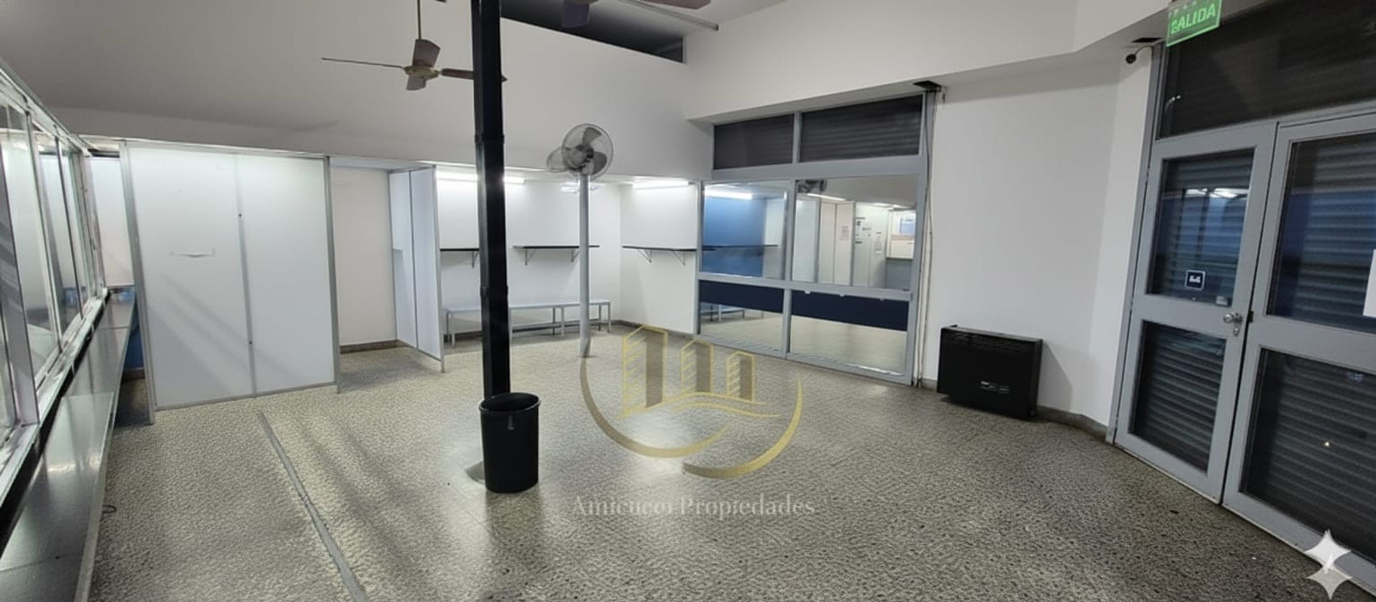 Venta Local Comercial Con Vivienda De 4 Ambientes Con Cochera — foto 2