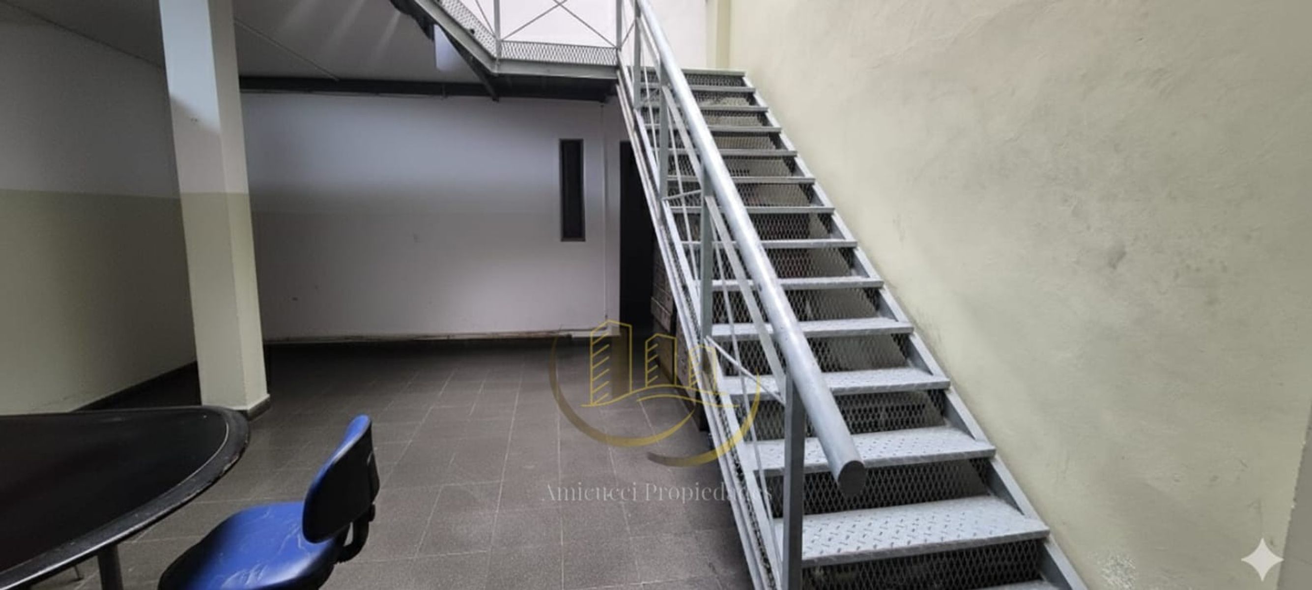 Venta Local Comercial Con Vivienda De 4 Ambientes Con Cochera — foto 10