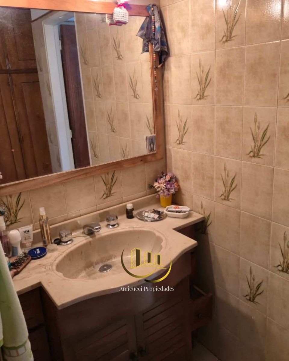 Venta Casa 5 Ambientes. Zona San Martin Centro — foto 12
