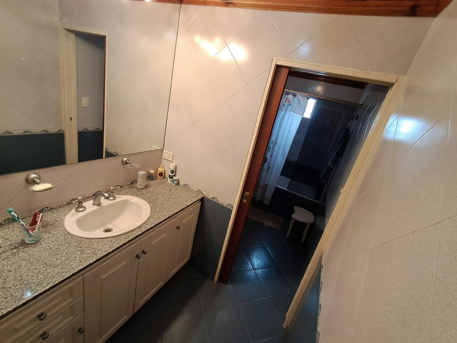 Venta Casa 5 Ambientes. Zona Pablo Podesta. - 2