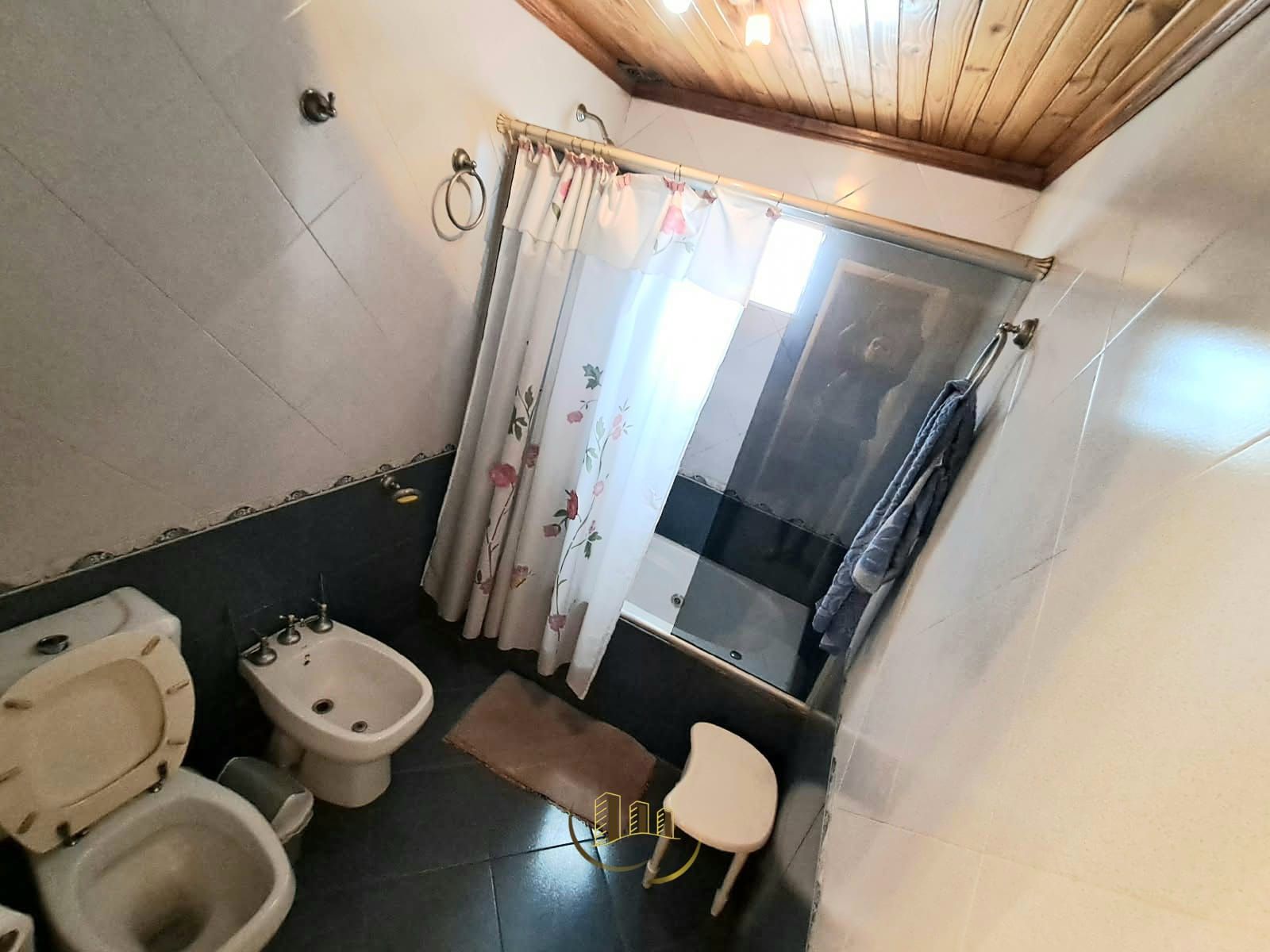 Venta Casa 5 Ambientes. Zona Pablo Podesta. - 6