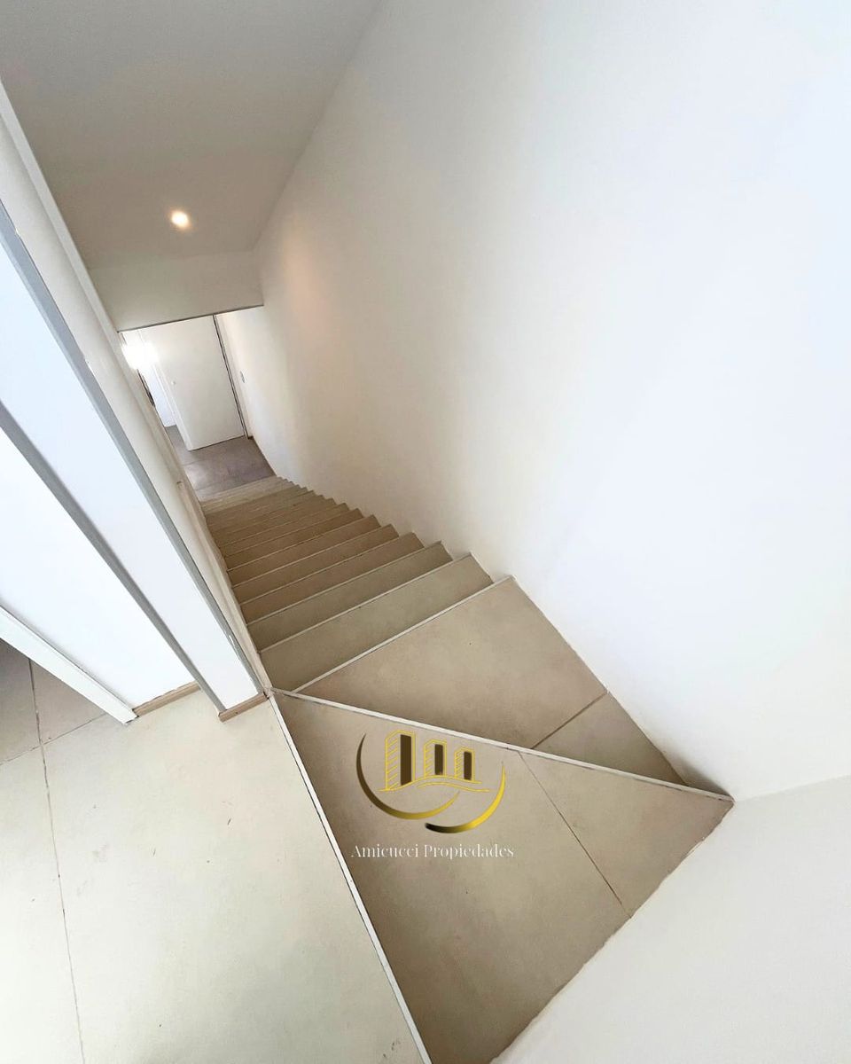 Venta Ph 4 Ambientes. Zona Villa Bonich - 4