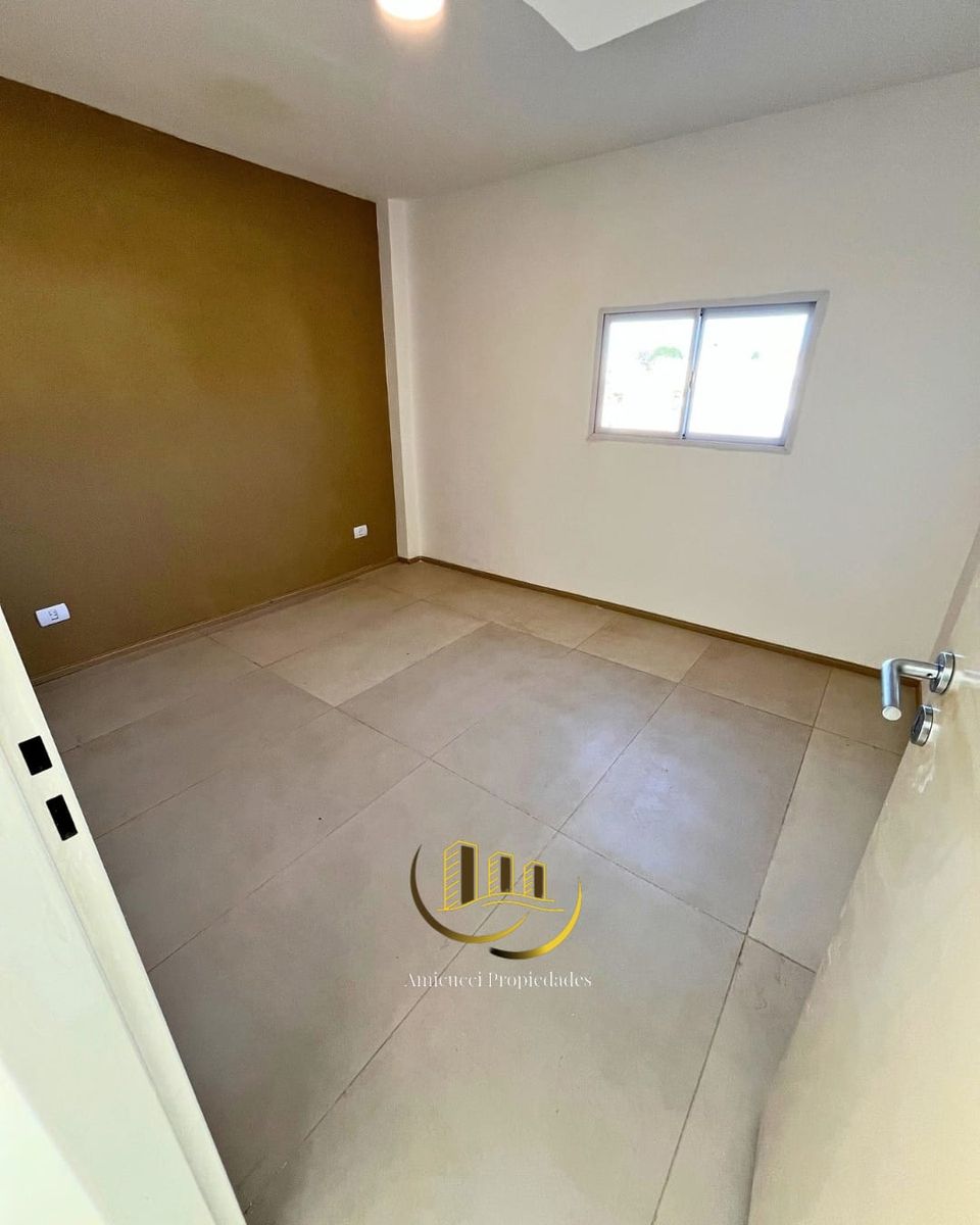 Venta Ph 4 Ambientes. Zona Villa Bonich - 10