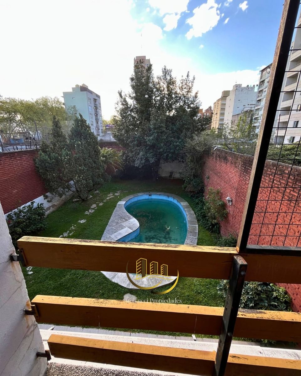 Venta Casa 7 Ambientes. Zona San Martin - 2