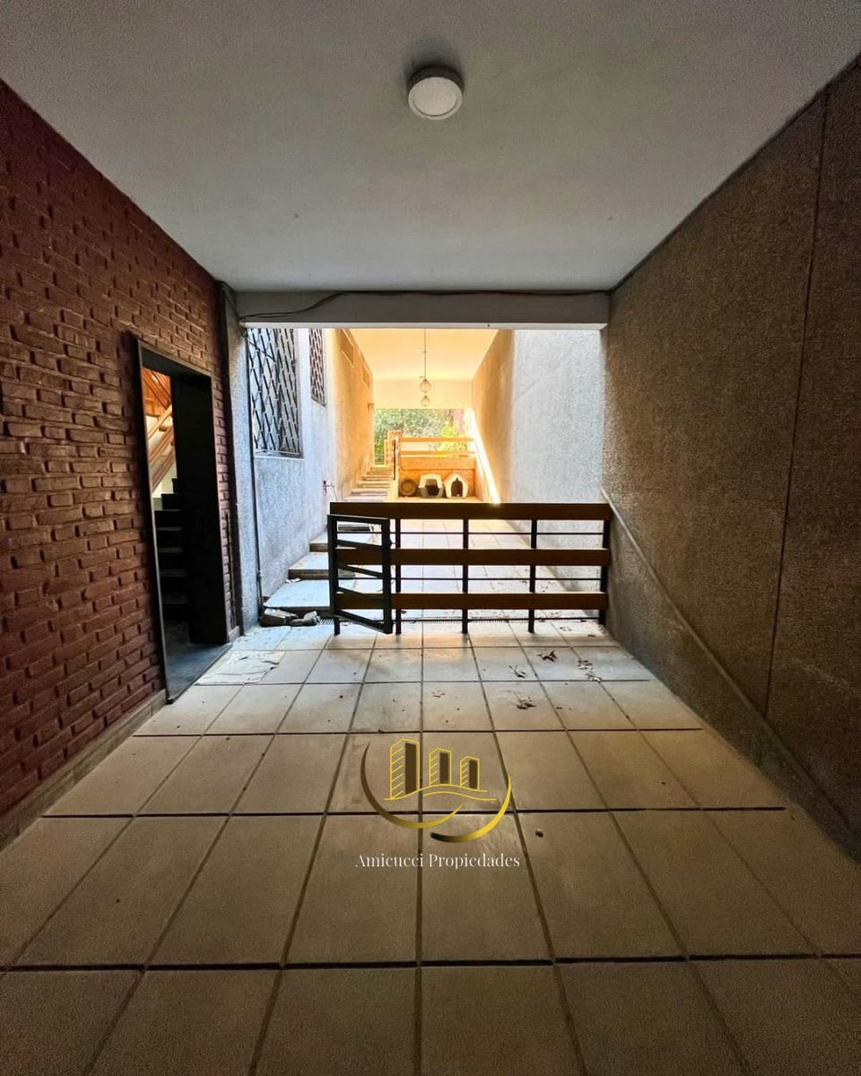 Venta Casa 7 Ambientes. Zona San Martin - 19
