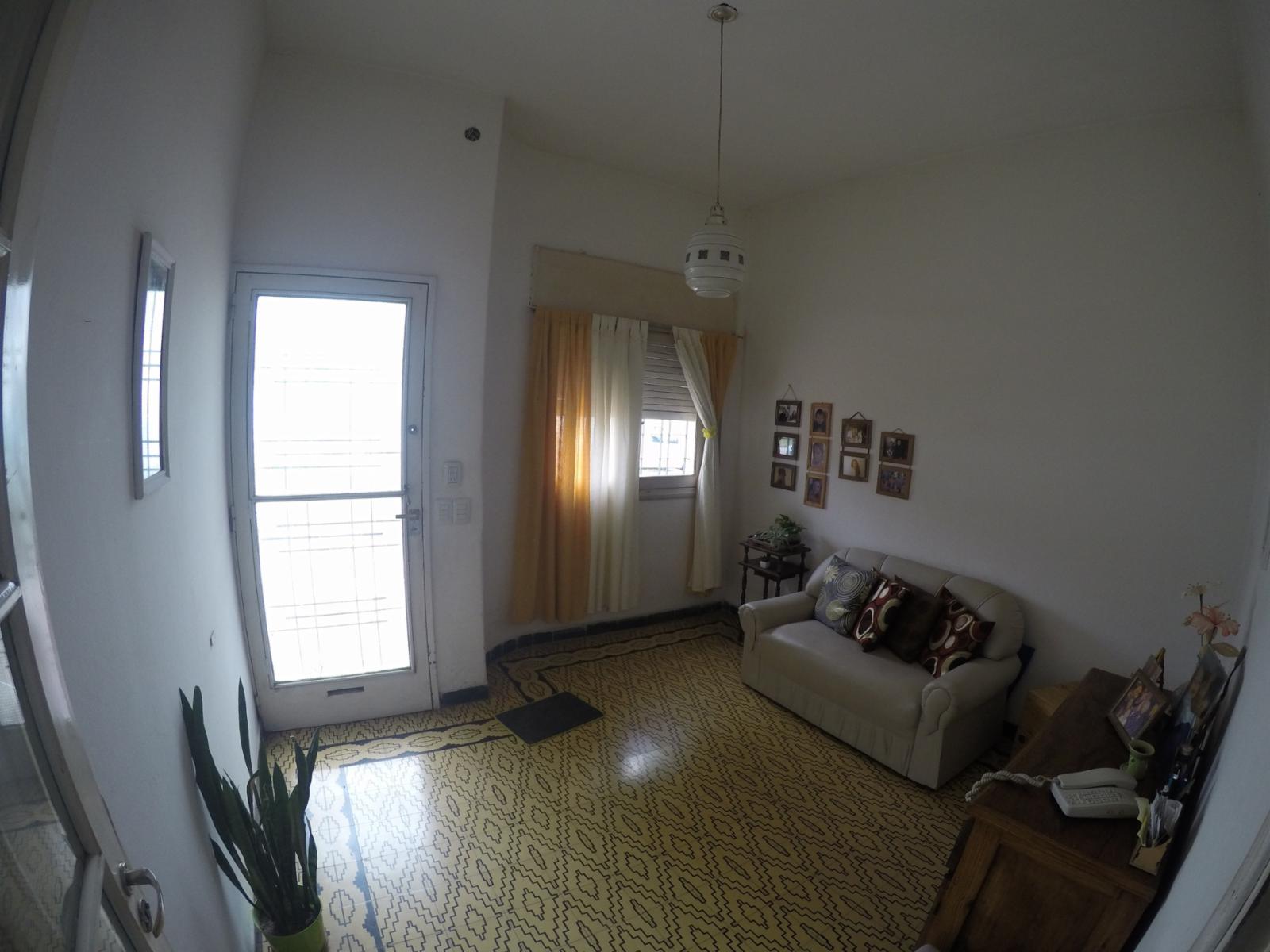 VENDO: CASA BANDA NORTE