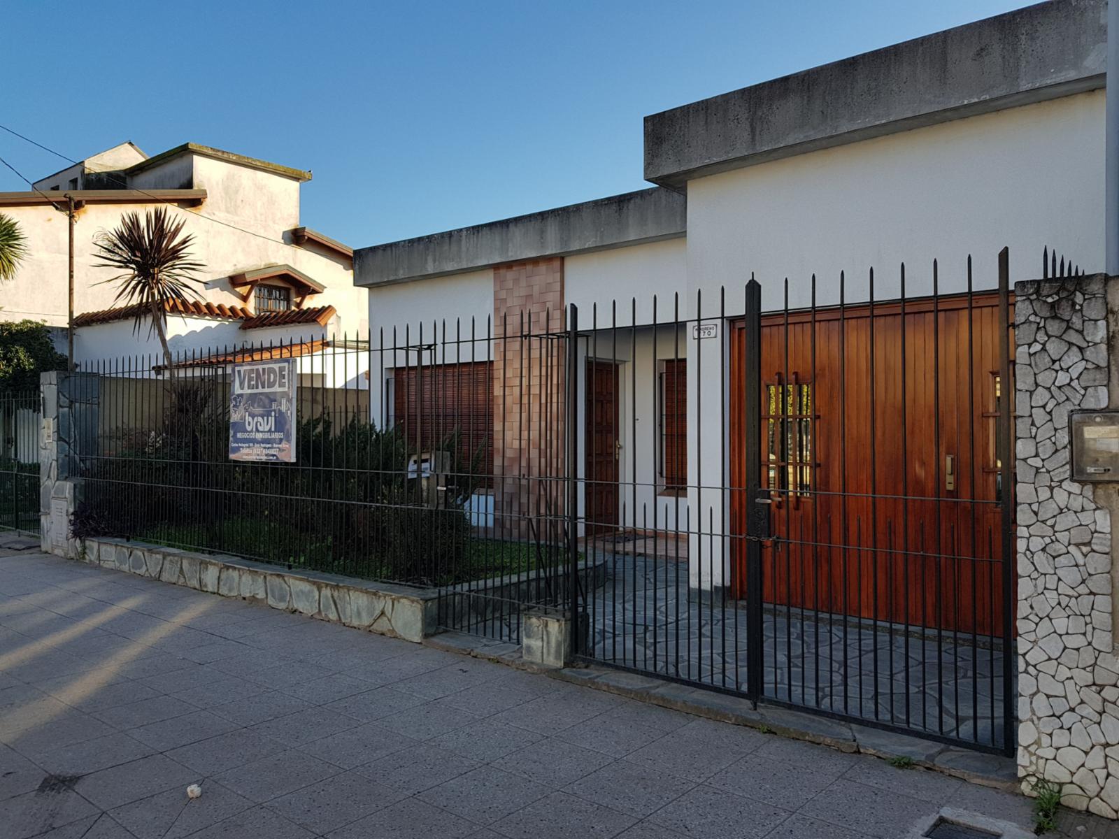Casa céntrica a 50m de Av. España y 150m de Av. San Martín, General Rodríguez — foto 2