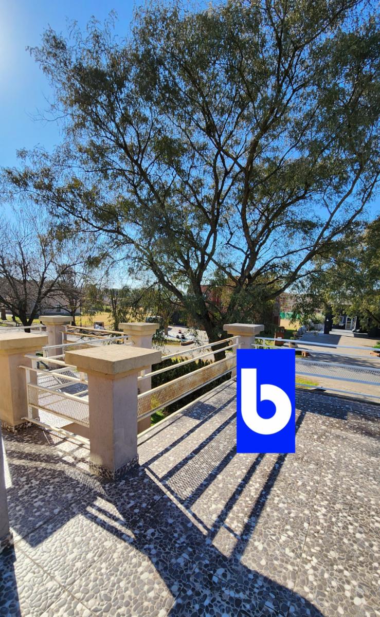 Excelente casa en El Nacional Ubicada Lindero a la cancha de Golfprimer barrio consolidado y cercano. Los Escritores — foto 5