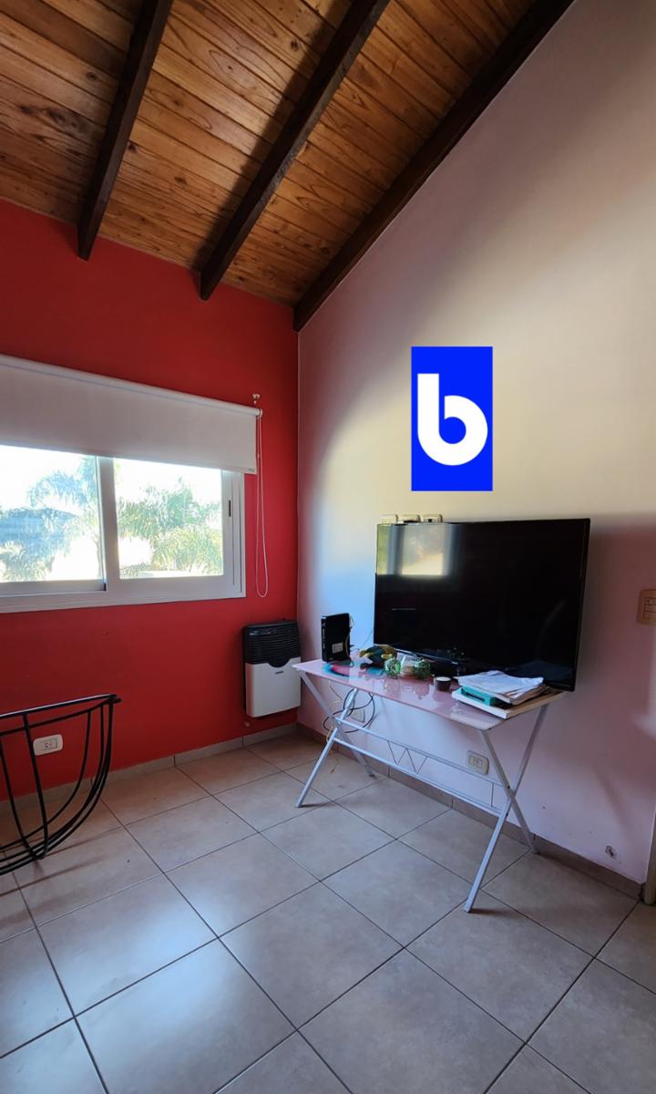 Excelente casa en El Nacional Ubicada Lindero a la cancha de Golfprimer barrio consolidado y cercano. Los Escritores — foto 15