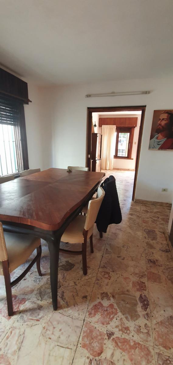 CASA CON TRES DORMITORIOS Y LOCAL EN CALLE SOLANET GRAL RODRIGUEZ — foto 10