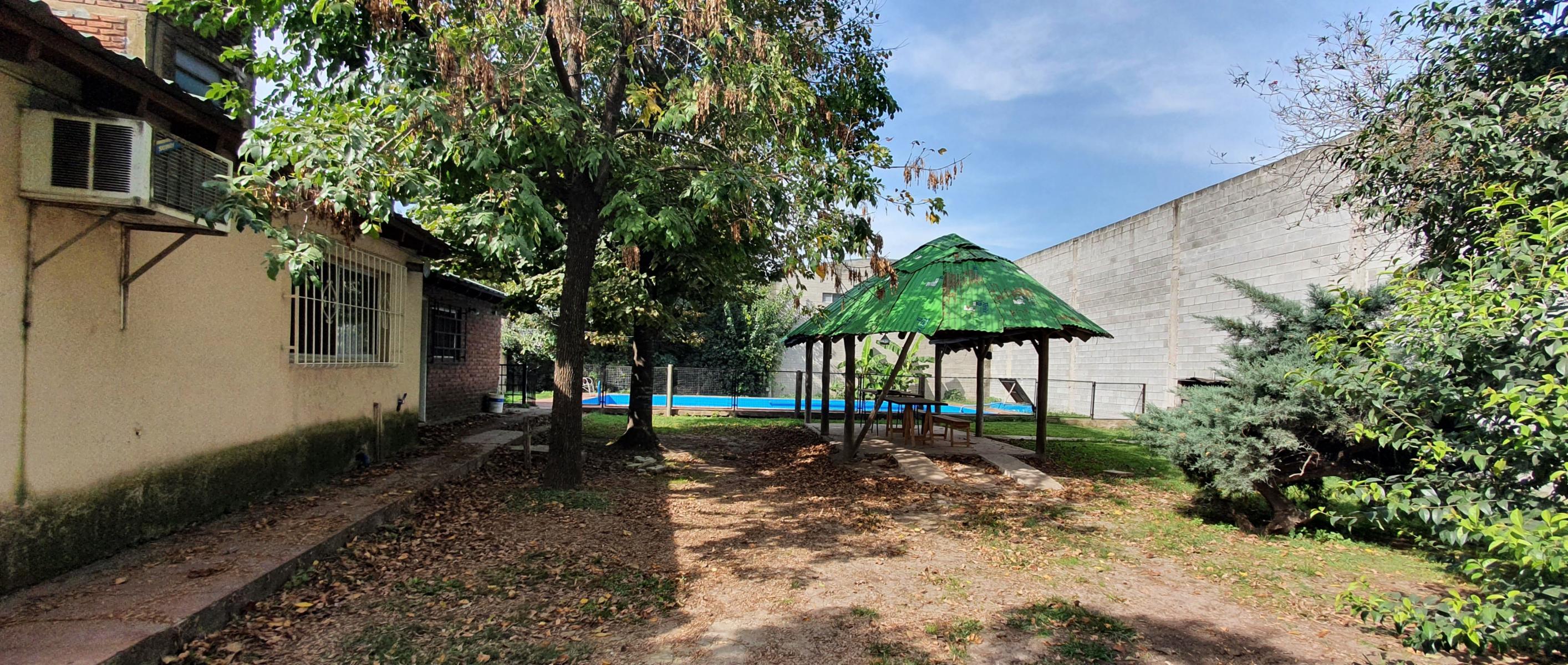 CASA QUINTA APTA PARA CONSTRUCCION GALPONES ZONA DE TALLERES AMETROSDE RUTA 28 1500 m2 terreno — foto 3