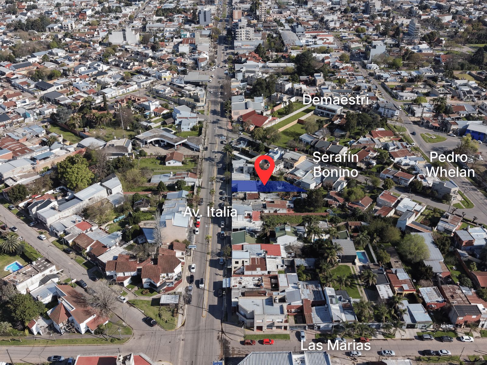Casa en Venta, ubicada en importante Avenida Gral. Rodríguez