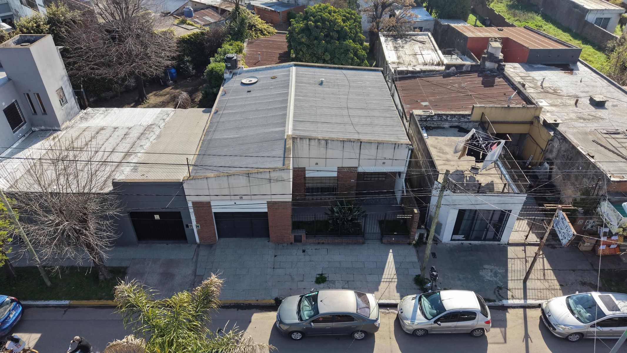 Casa en Venta, ubicada en importante Avenida Gral. Rodríguez — foto 3