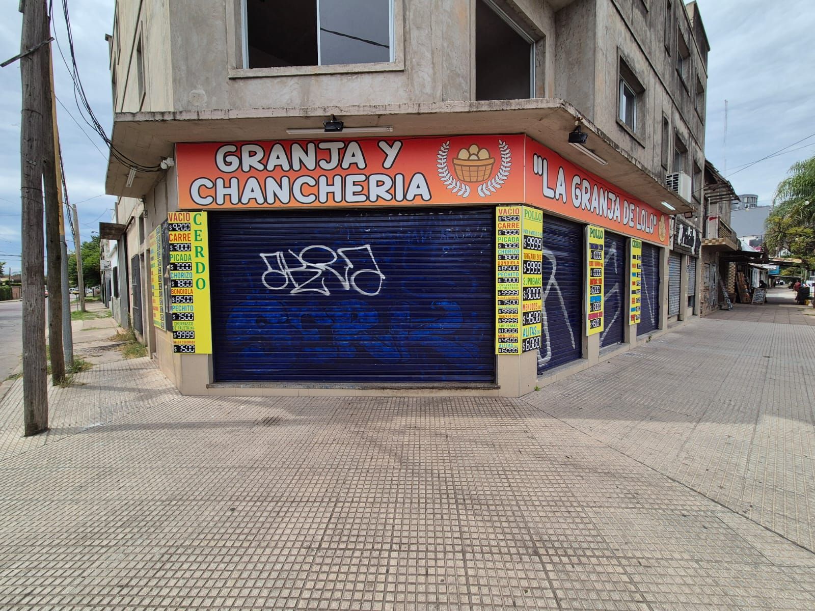 Local comercial en Av. Bernardo de Irigoyen N° 1400 - 3