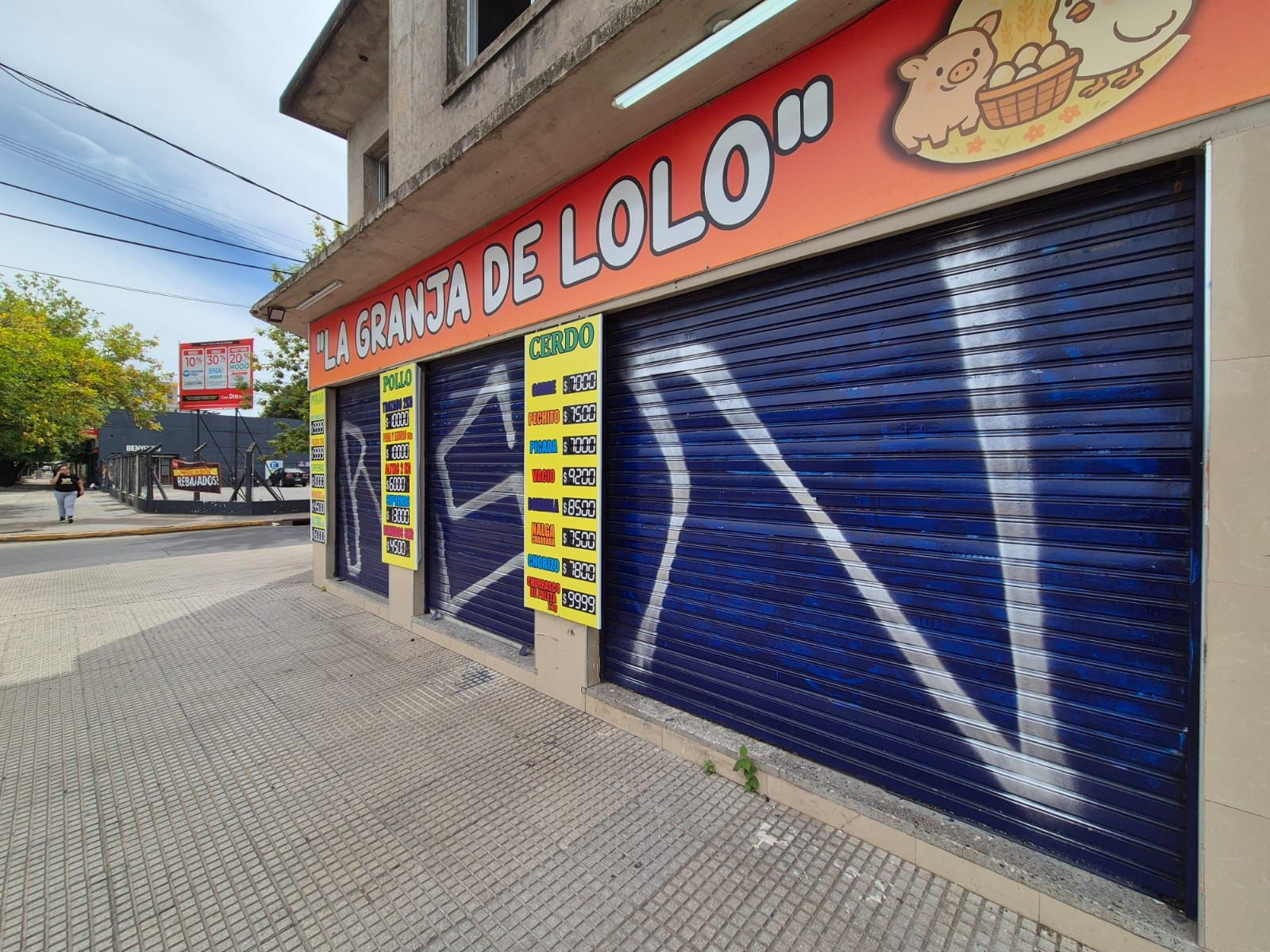 Local comercial en Av. Bernardo de Irigoyen N° 1400 - 4