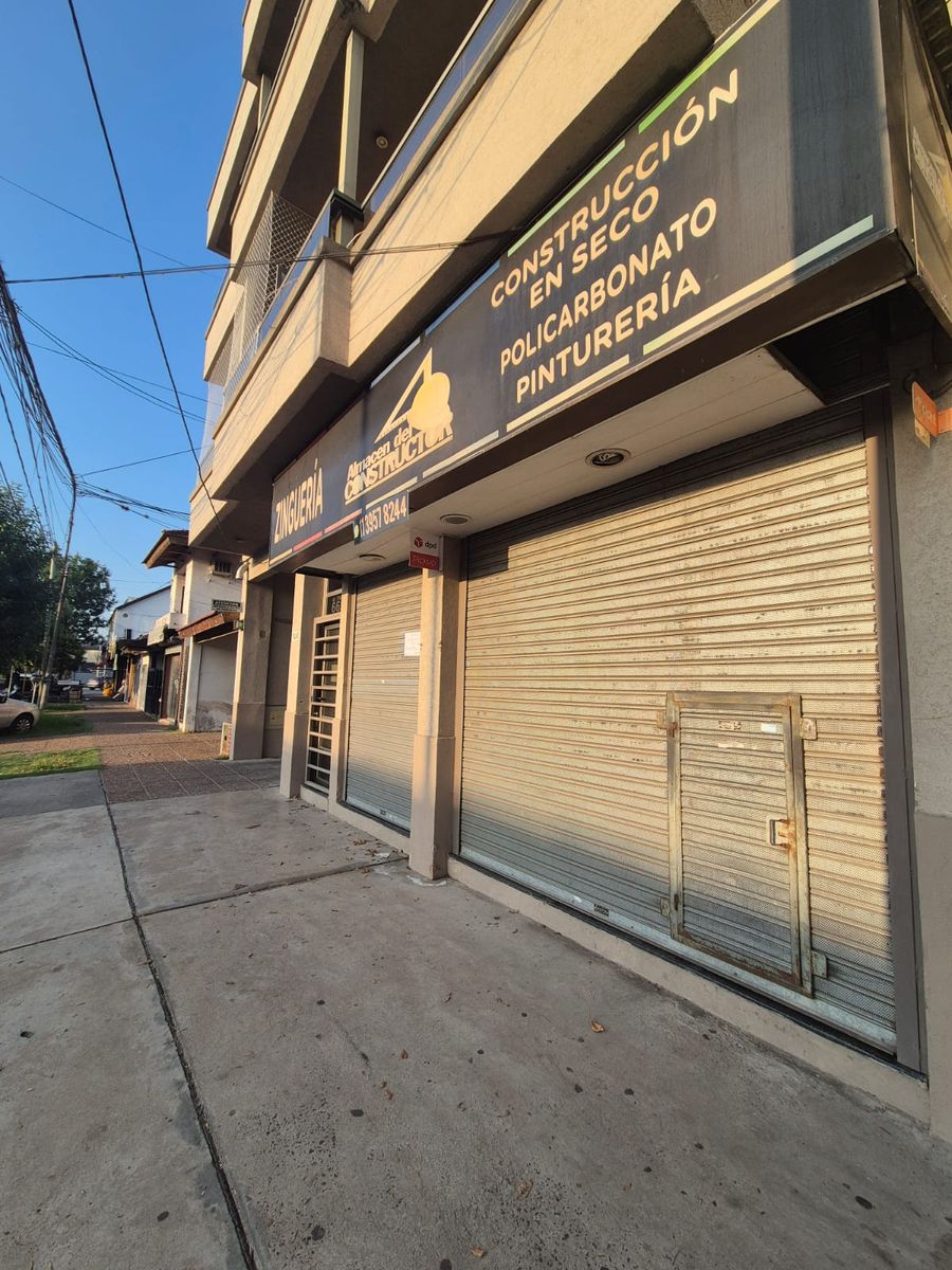 Local Comercial en Av. Italia N° 665 - 3