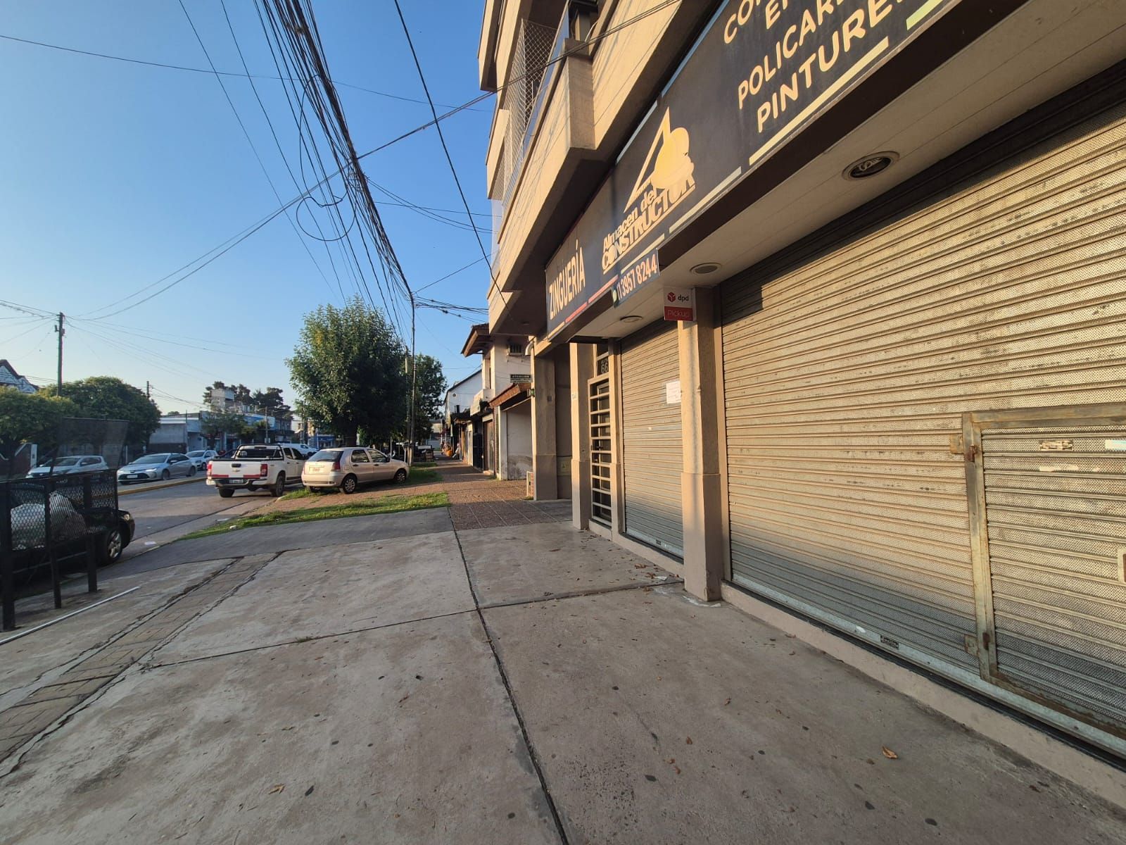 Local Comercial en Av. Italia N° 665 - 4