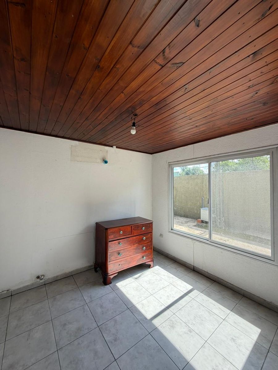 Casa en venta en Barrio Granaderos, General Rodriguez - 12