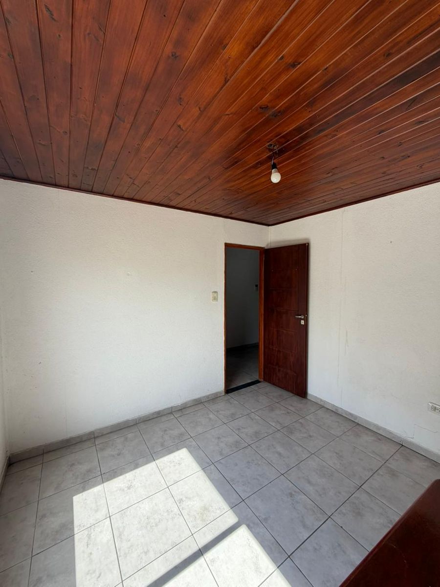Casa en venta en Barrio Granaderos, General Rodriguez - 13