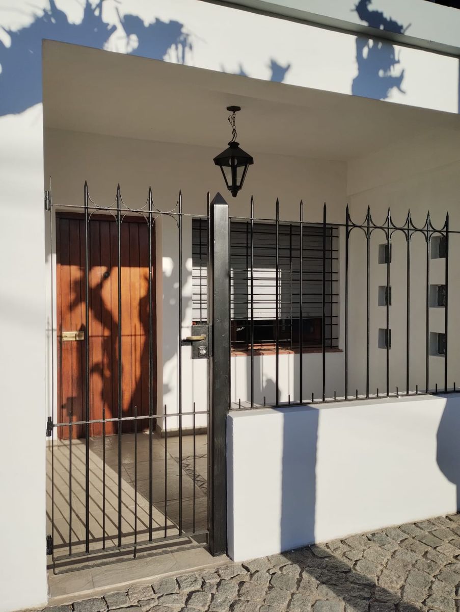 Casa en Castilla 2277, General Rodríguez - 2