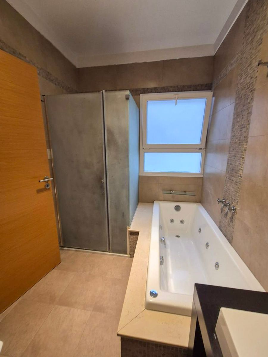 Casa en Av. Eva Peron 466, General Rodríguez - 2