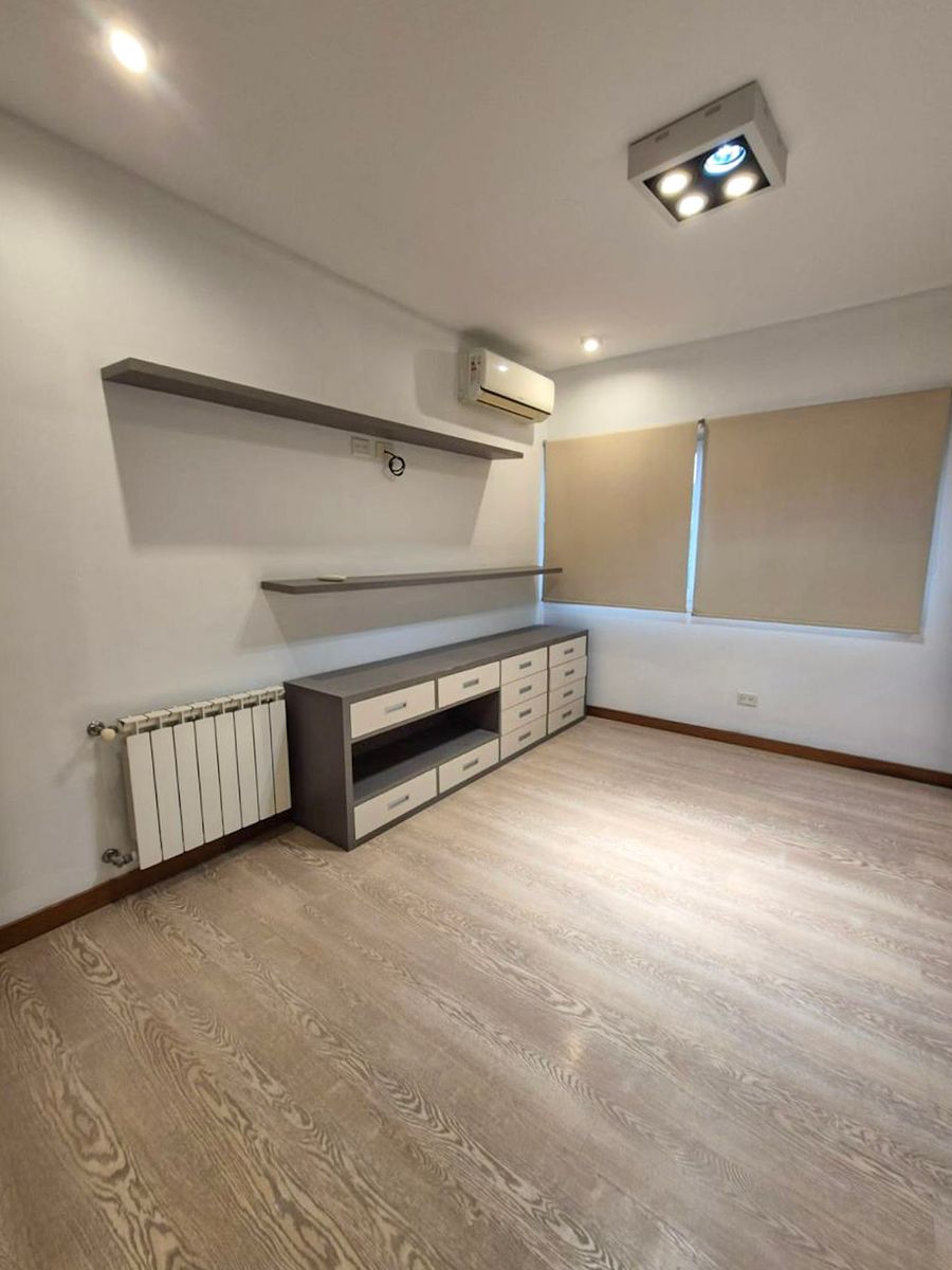 Casa en Av. Eva Peron 466, General Rodríguez - 10