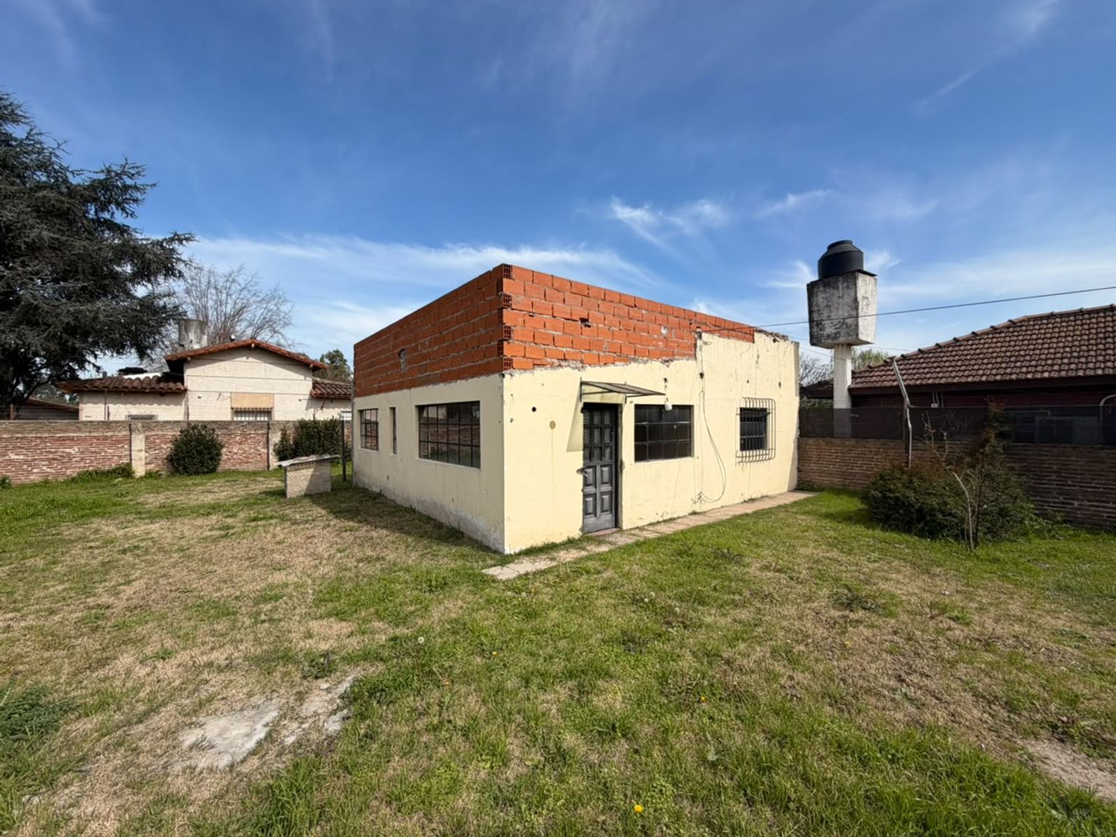 Terreno con casa a reciclar en Asturias 253, General Rodríguez — foto 4