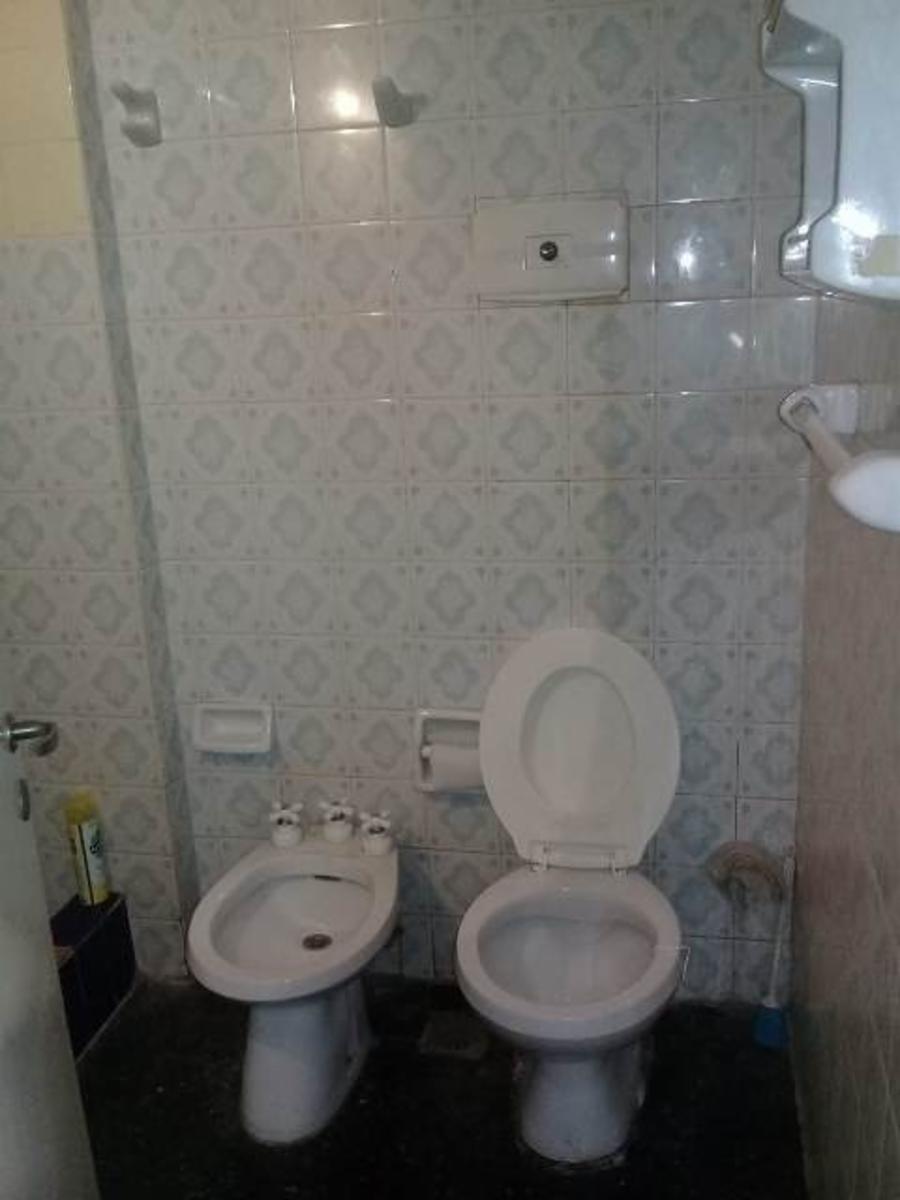 OPORTUNIDAD. DEPARTAMENTO DE UN AMBIENTE A LA CALLE CON BALCÓN SALIENTE. EXCELENTE — foto 5
