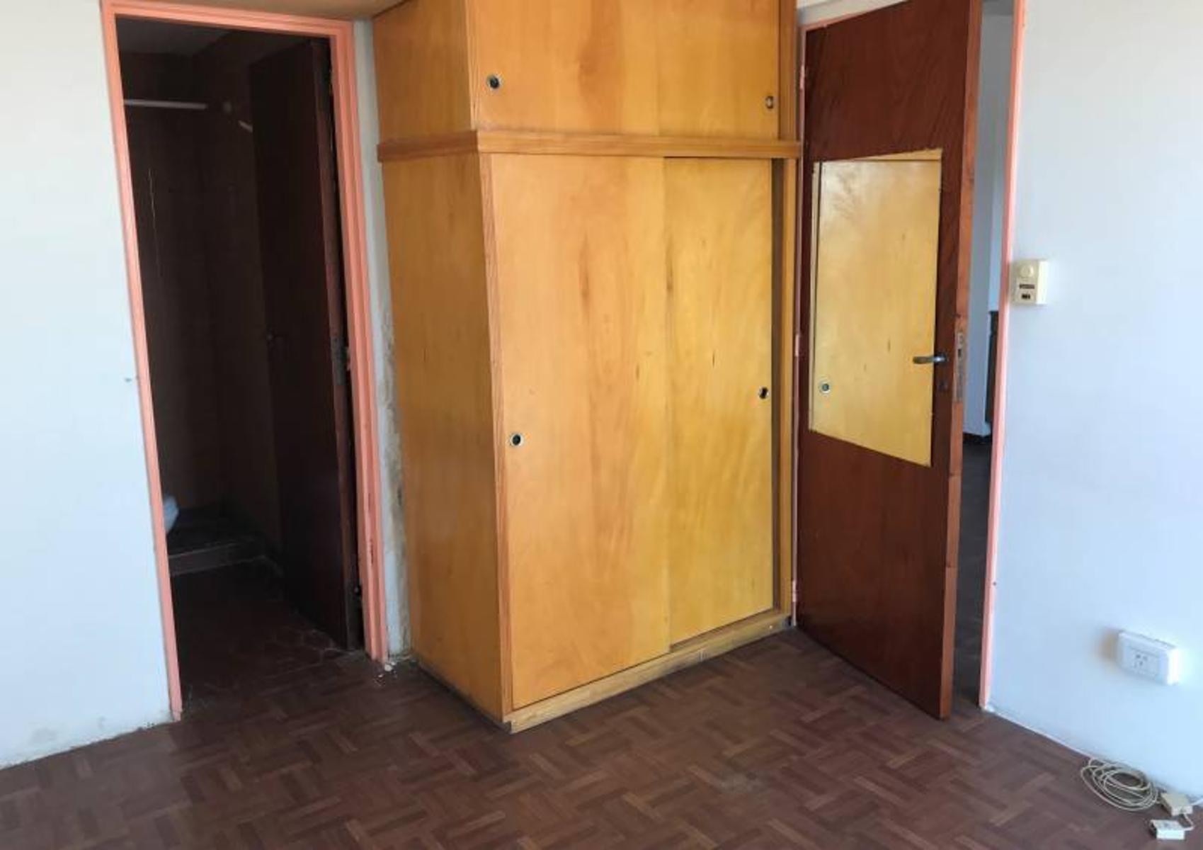 DEPARTAMENTO EN VENTA EN VILLA DEL PARQUE 2 AMBIENTES CONTRA FRENTE EXCELENTE VISTA A LA CIUDAD - 12
