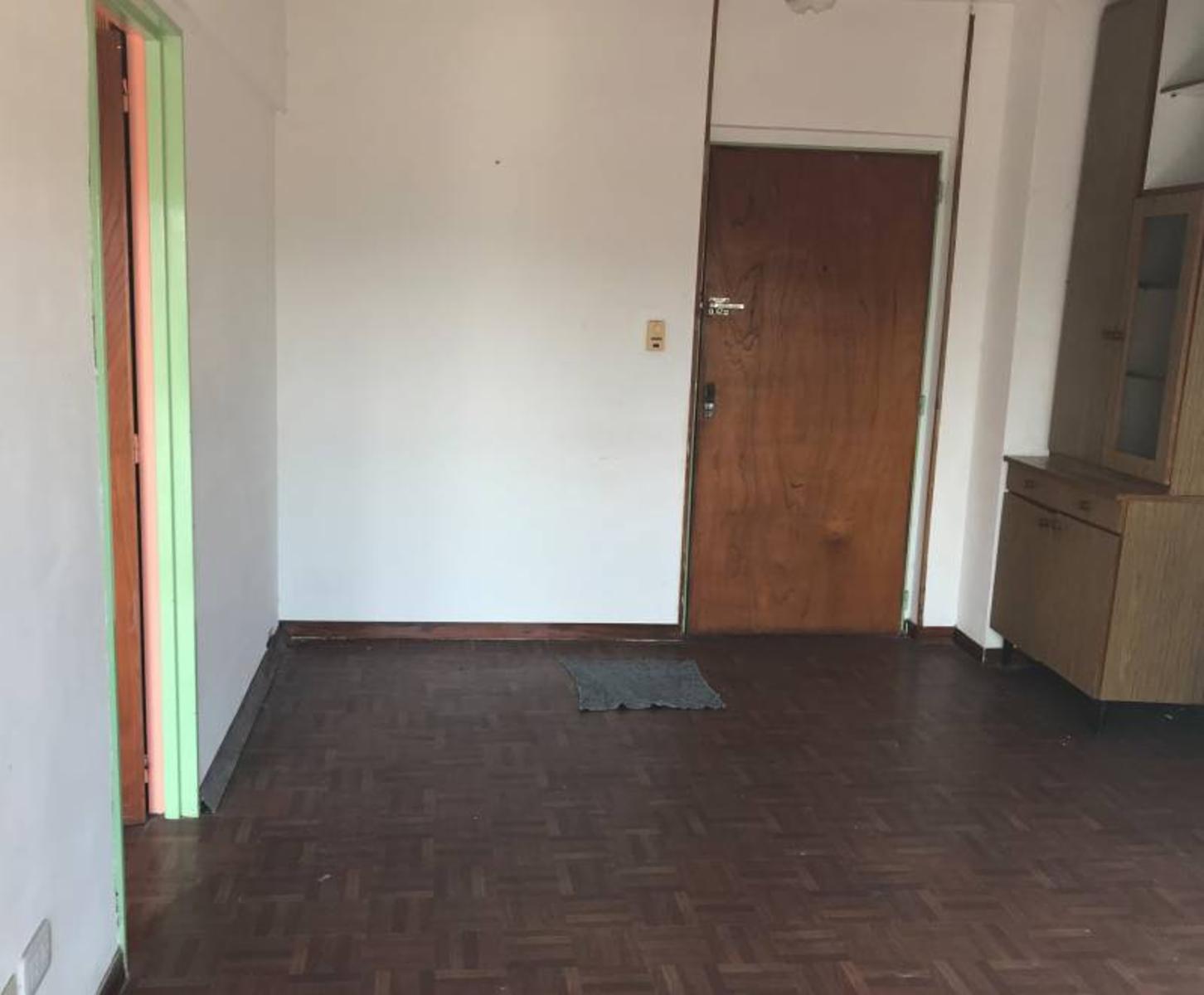DEPARTAMENTO EN VENTA EN VILLA DEL PARQUE 2 AMBIENTES CONTRA FRENTE EXCELENTE VISTA A LA CIUDAD - 13