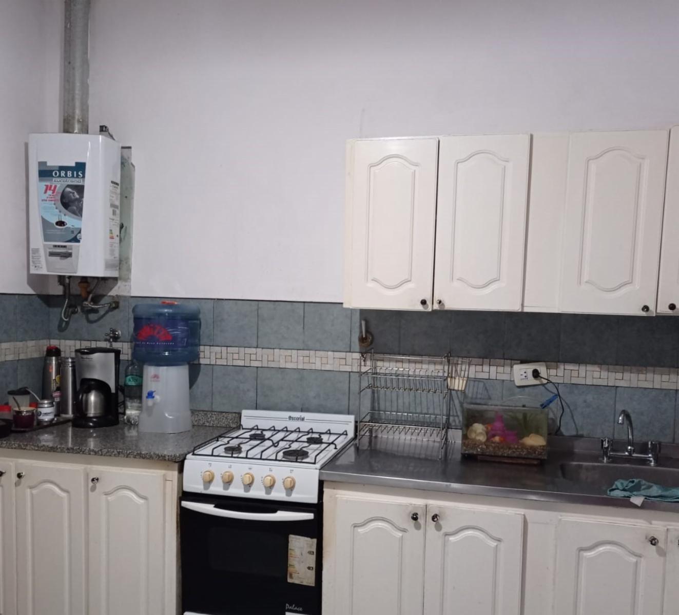 PH 3 ambientes en Barrio Naón, con Patio cubierto y Terraza. Sin expensas — foto 8