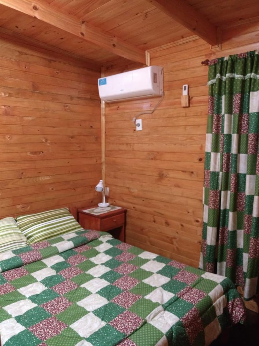 Propiedad con casa y cabañas - 6