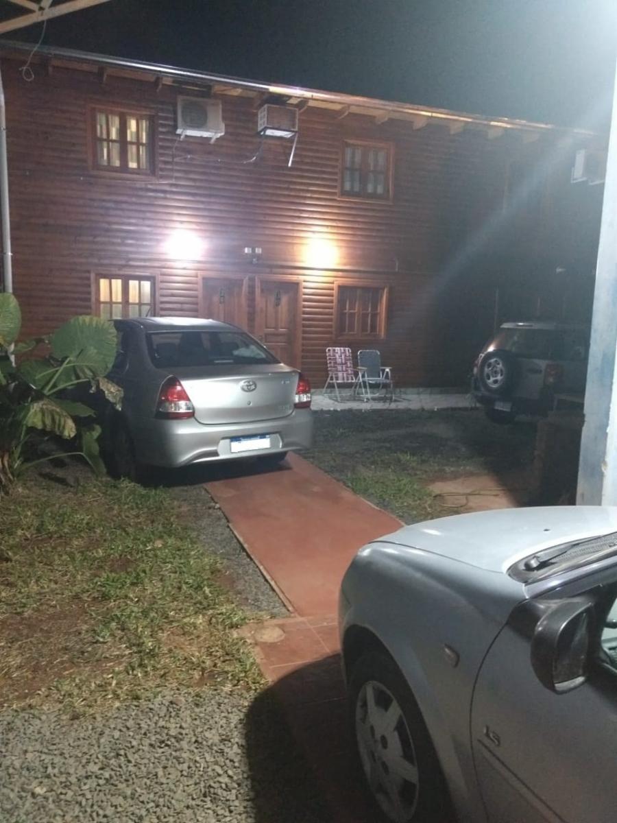 Propiedad con casa y cabañas - 14