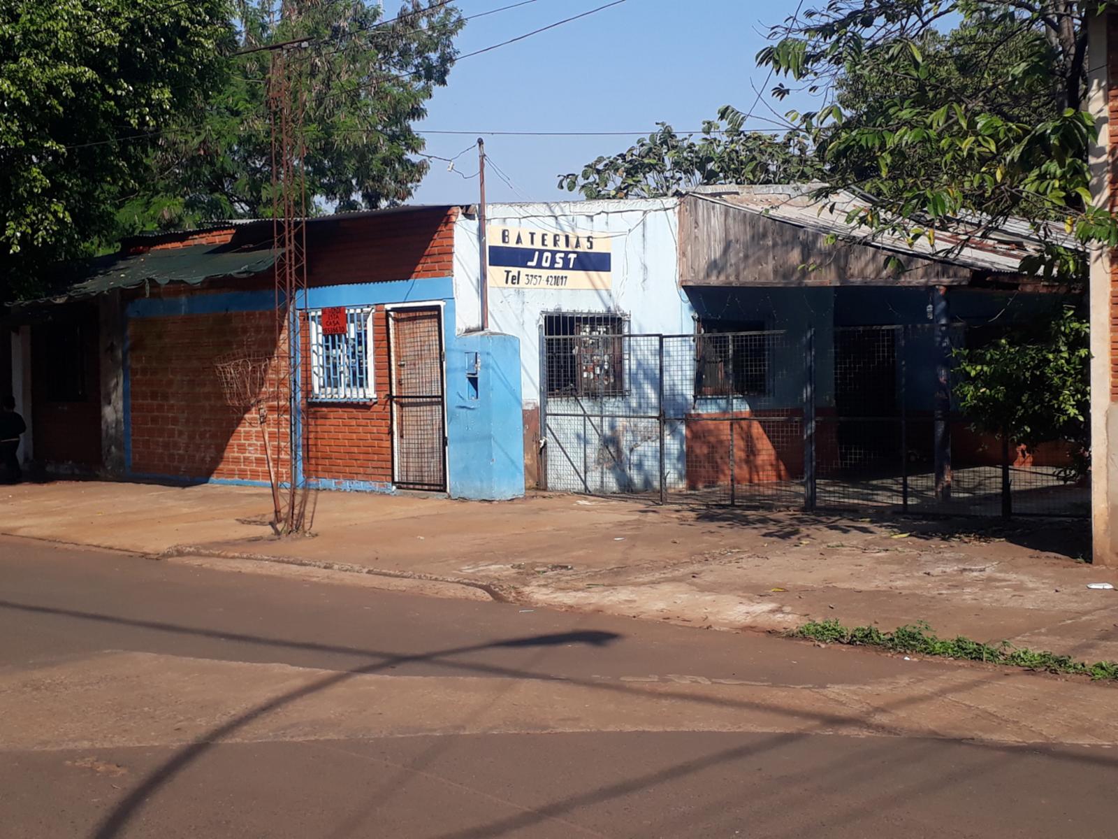 Propiedad con casa, Centro de Puerto Iguazú - 3