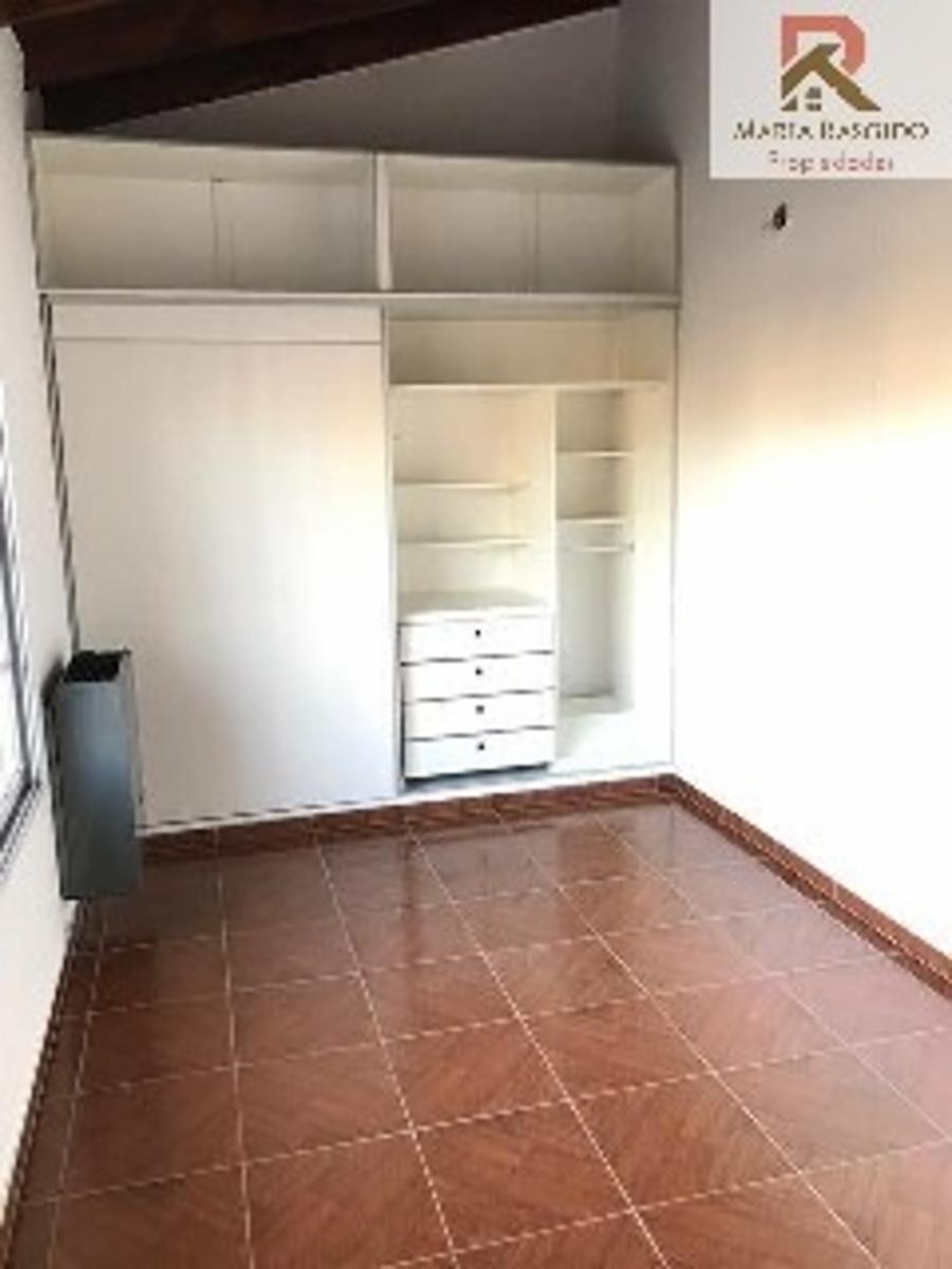 Dúplex a la venta en Ituzaingó. 3 ambientes. Acceso inmediato a la Autopista del Oeste. 2 dormitorios y 2 baños. Cochera descubierta. Antigüedad 2 años — foto 9