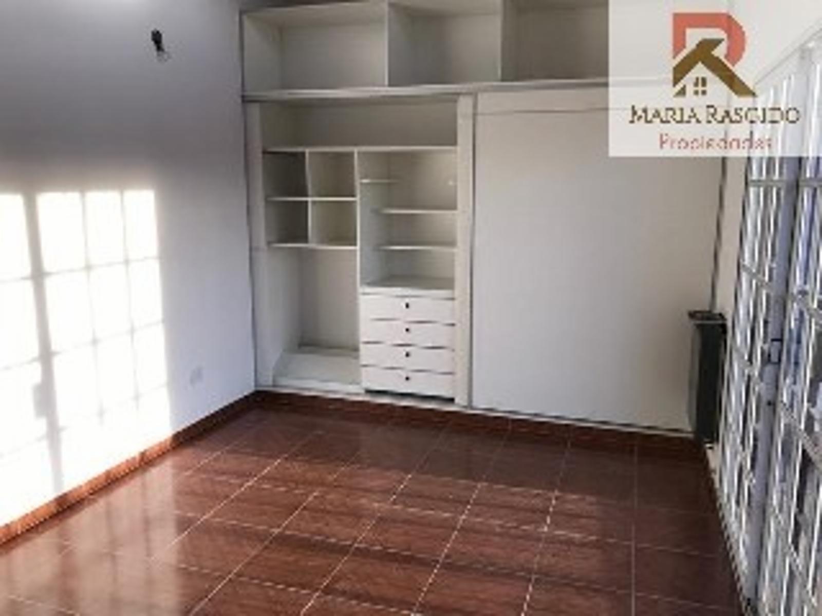 Dúplex a la venta en Ituzaingó. 3 ambientes. Acceso inmediato a la Autopista del Oeste. 2 dormitorios y 2 baños. Cochera descubierta. Antigüedad 2 años — foto 11
