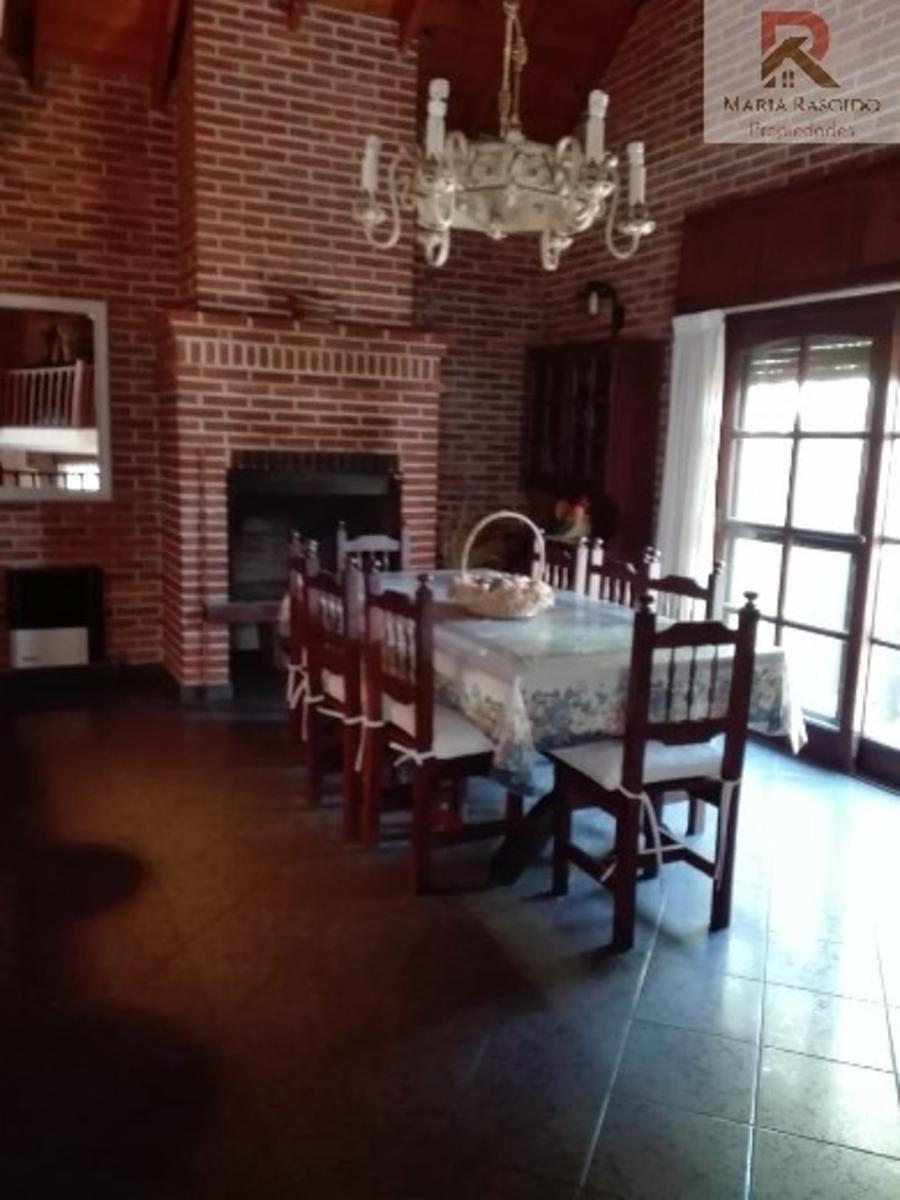 Alquiler de Casa en Pinamar sobre la calle Eneas al 1100 — foto 2