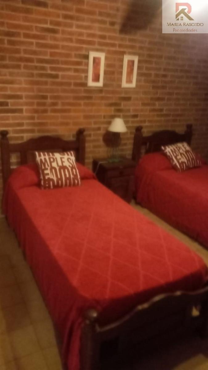 Alquiler de Casa en Pinamar sobre la calle Eneas al 1100 — foto 6