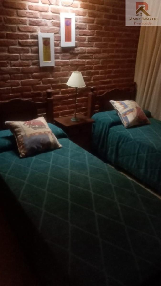 Alquiler de Casa en Pinamar sobre la calle Eneas al 1100 — foto 7