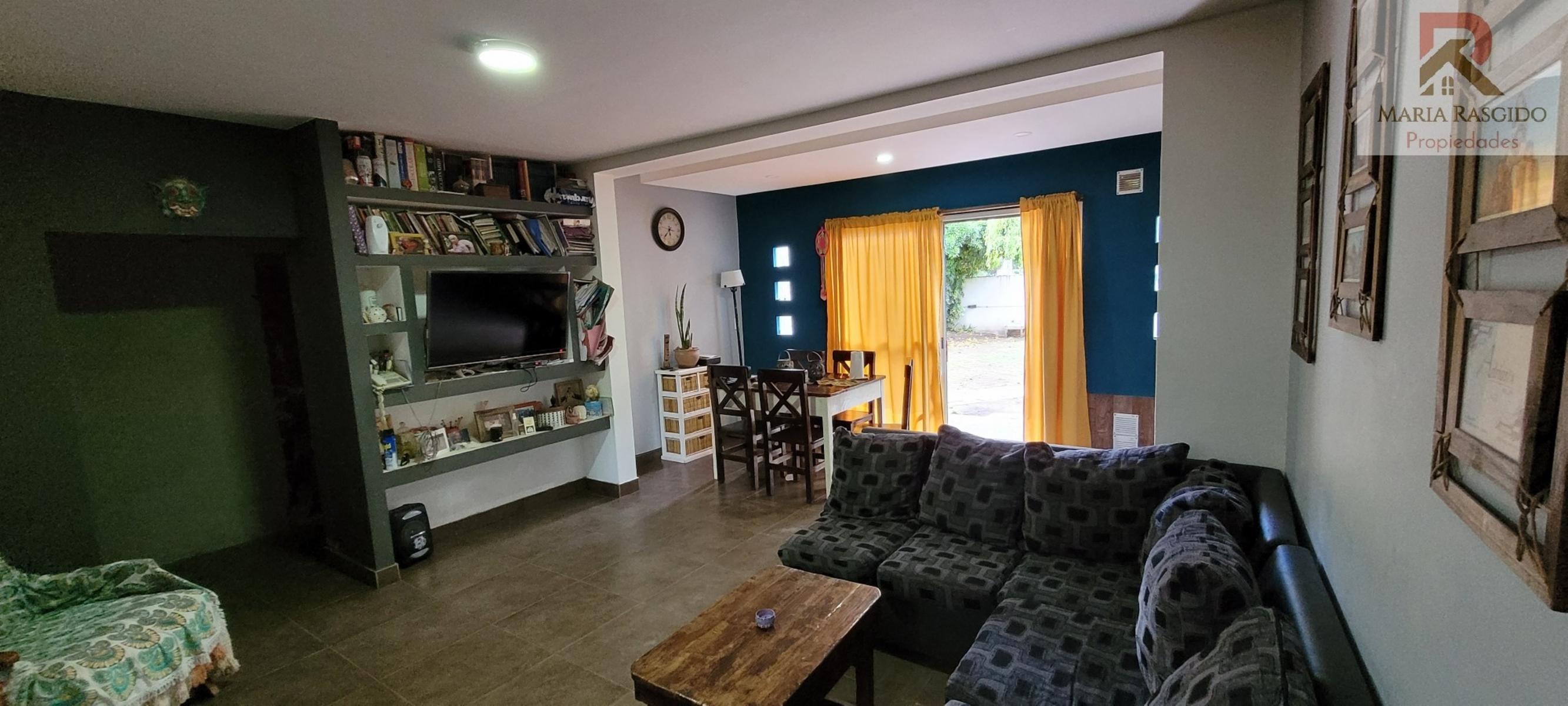 CASA CON PARQUE EXCELENTE UBICACION GOLF ITUZAINGO 3 AMBIENTES — foto 3