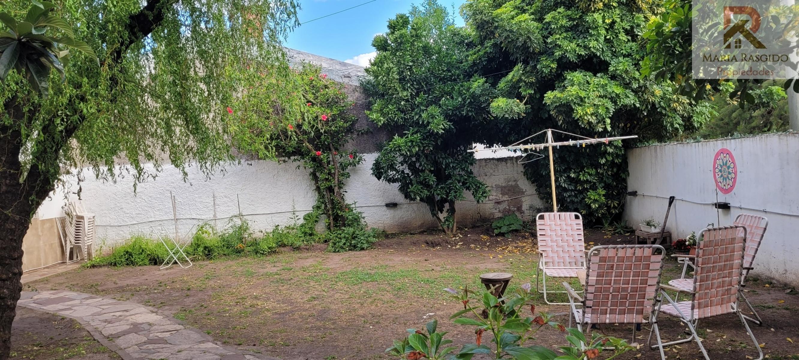 CASA CON PARQUE EXCELENTE UBICACION GOLF ITUZAINGO 3 AMBIENTES — foto 9