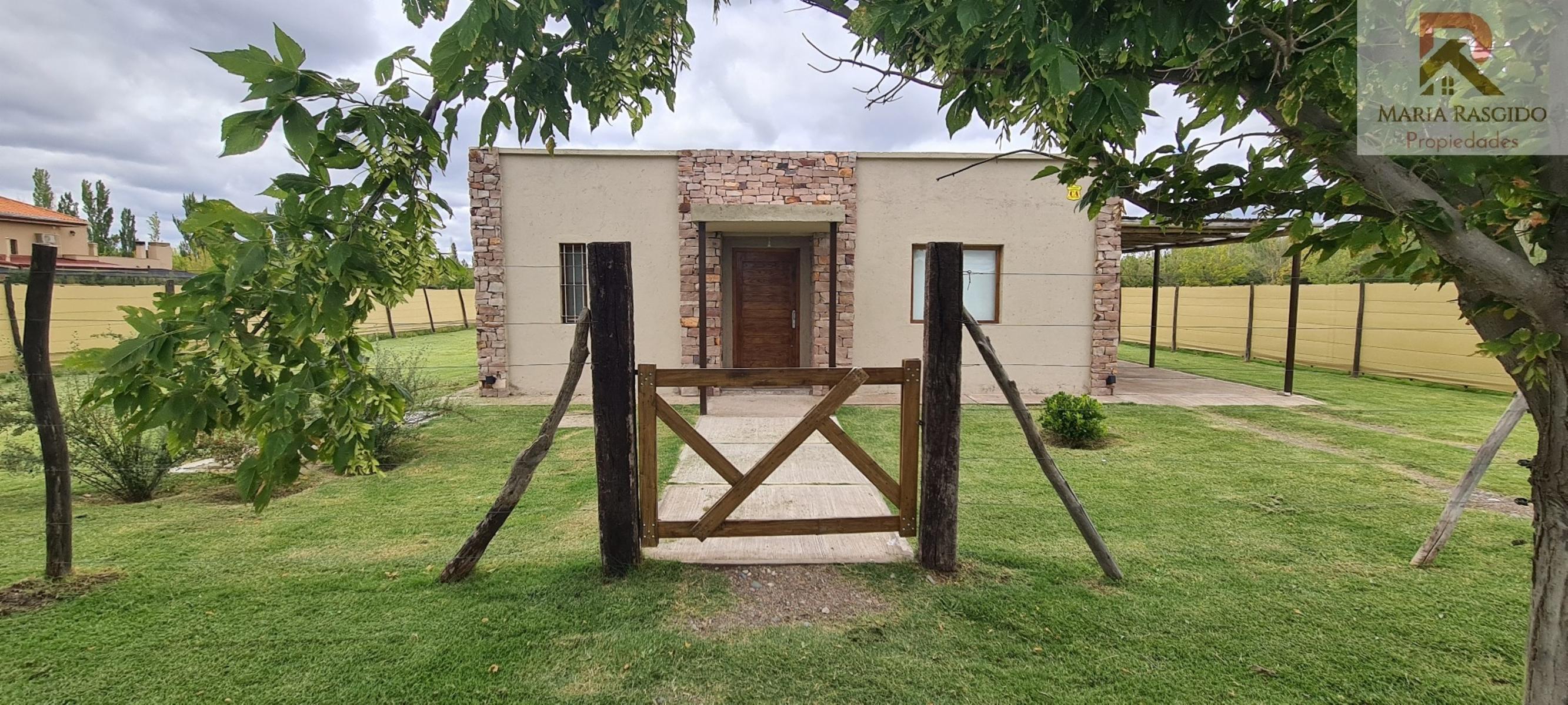 VIVIENDA EN VENTA EN VILLA 25 DE MAYO SAN RAFAEL MENDOZA, en privilegiada zona turística, portal del cañón del Diamante.
