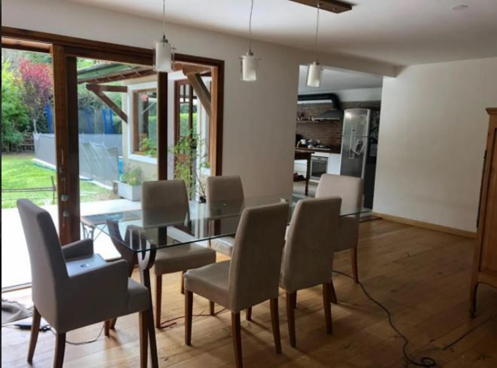 Venta Excelente Propiedad Minimalista metros Casco Parque Leloir con pileta 4 ambientes — foto 7
