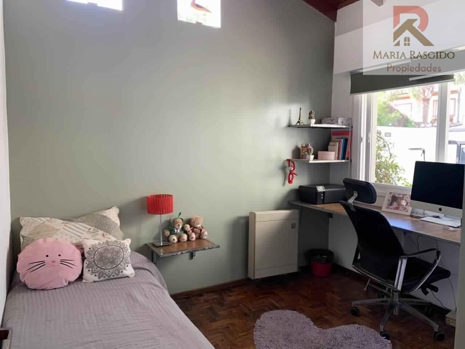 Venta Hermoso Chalet PH en Castelar moderno y parque Excelente Zona Parque Costa Santa Rosa — foto 5