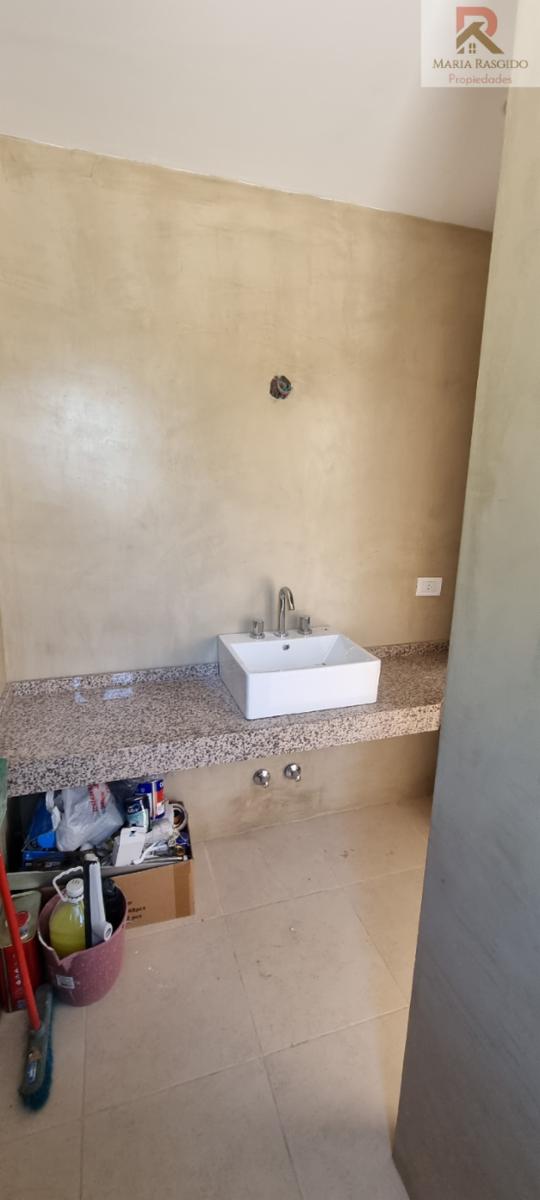 Importante Casa Minimalista a Estrenar 4 ambientes La Cesarina General Rodríguez Oportunidad — foto 15