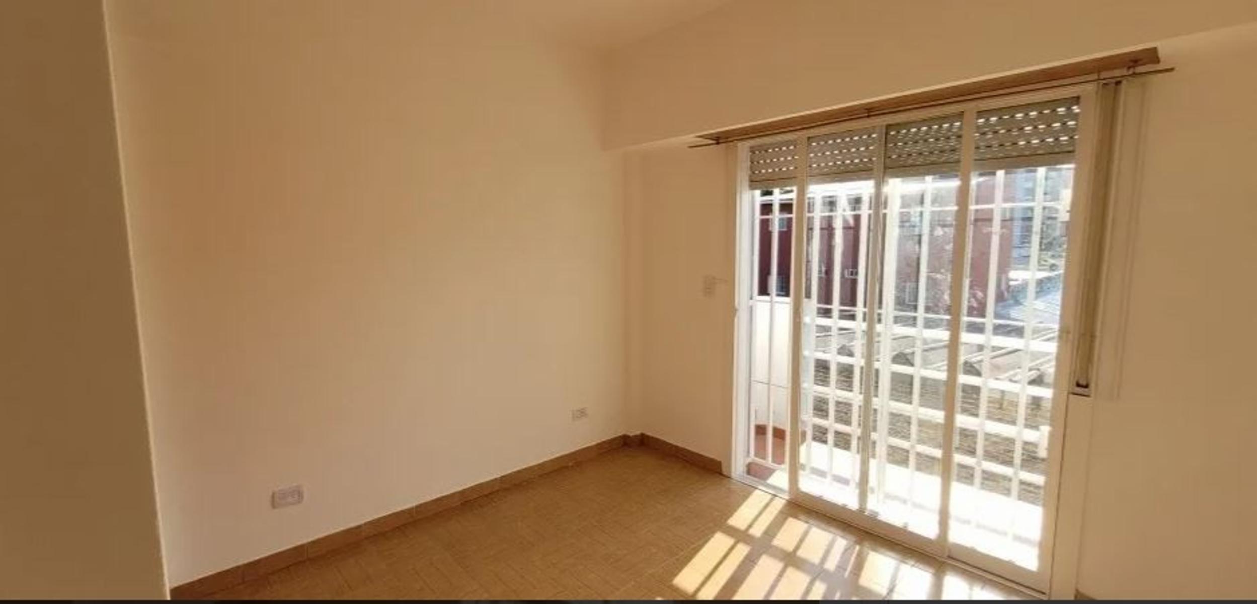 Alquiler 2 ambientes Moron Centro - 5