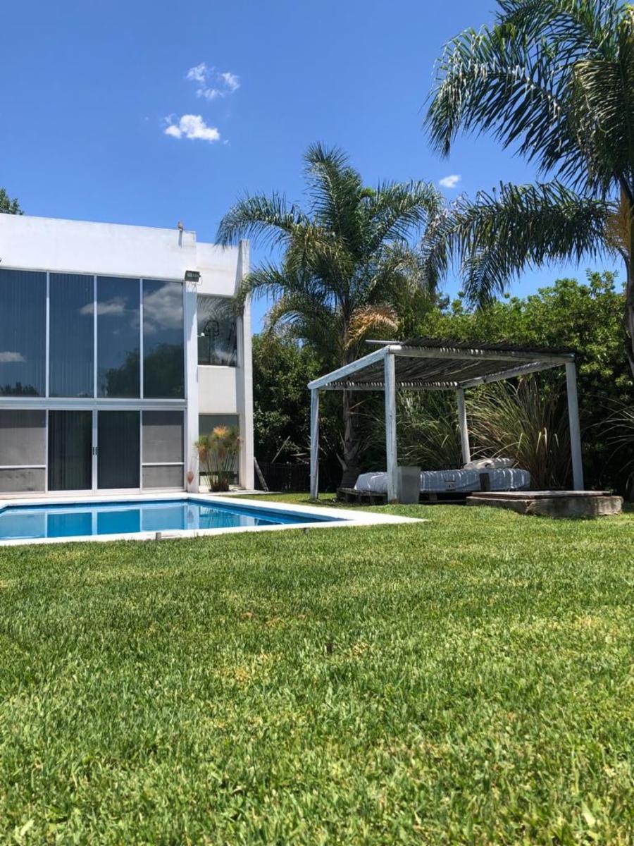 Alquiler Anual de casa 4 amb en Country San Patricio Moreno con Pileta . 1000 m2 Parque - 7