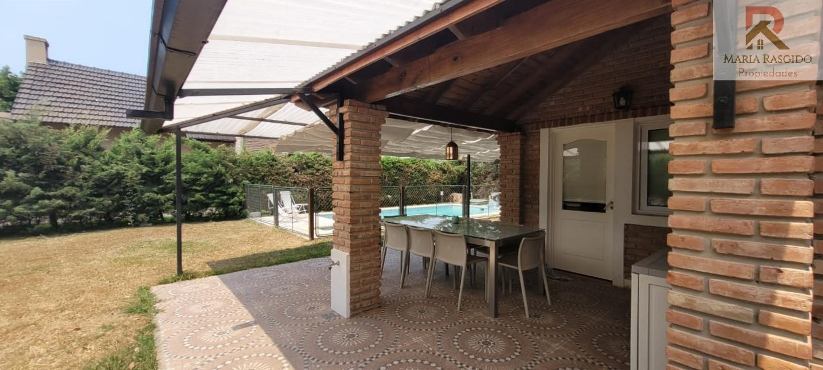 Alquiler Anual Casa con pileta Country Banco Provincia Francisco Álvarez Moreno 3 ambientes - 9