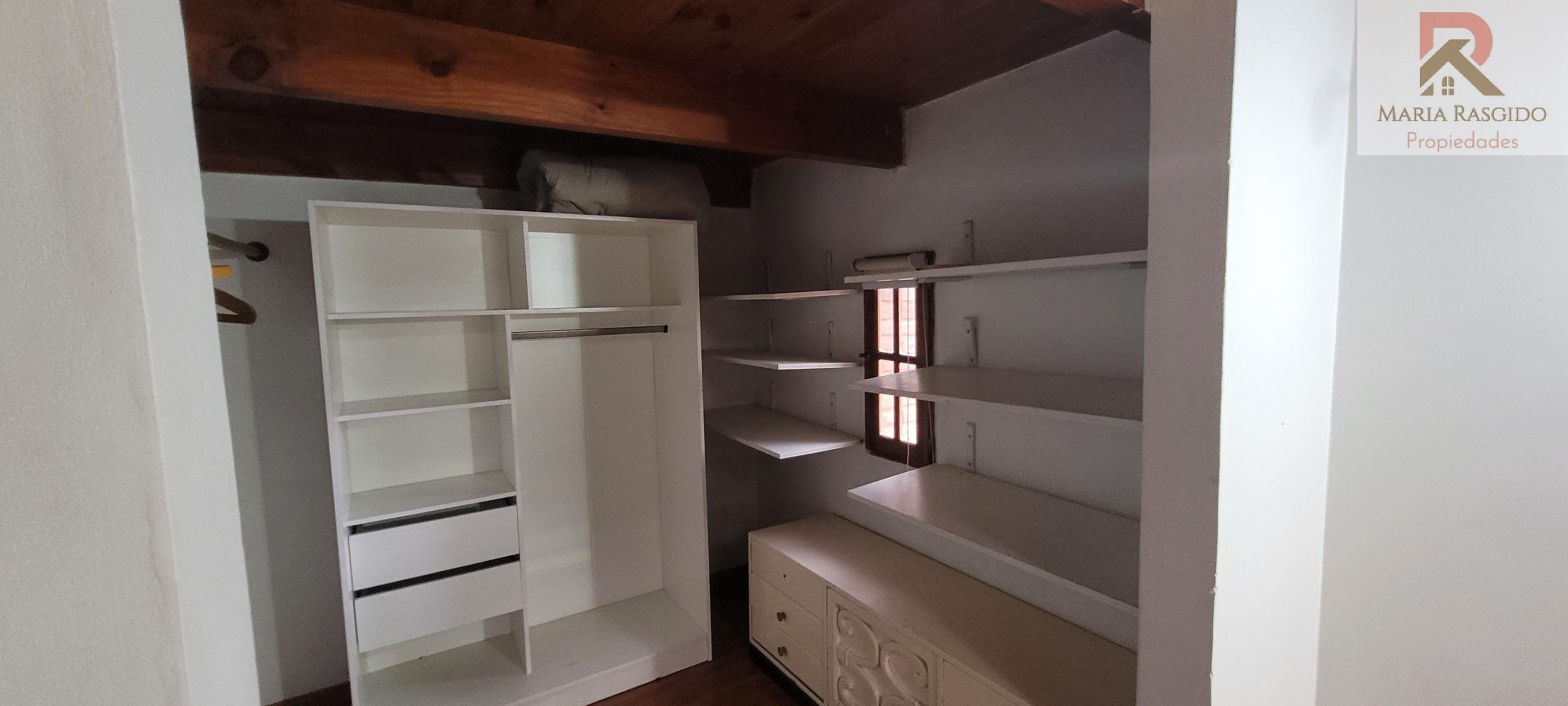 Alquiler Anual Casa con pileta Country Banco Provincia Francisco Álvarez Moreno 4 ambientes - 19